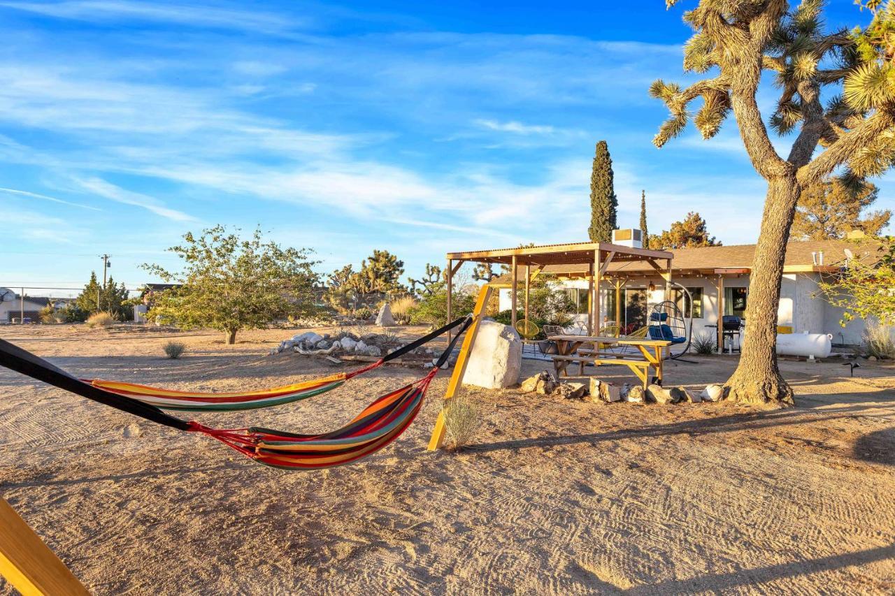 Dez-Art Retreat Villa Yucca Valley Exterior photo